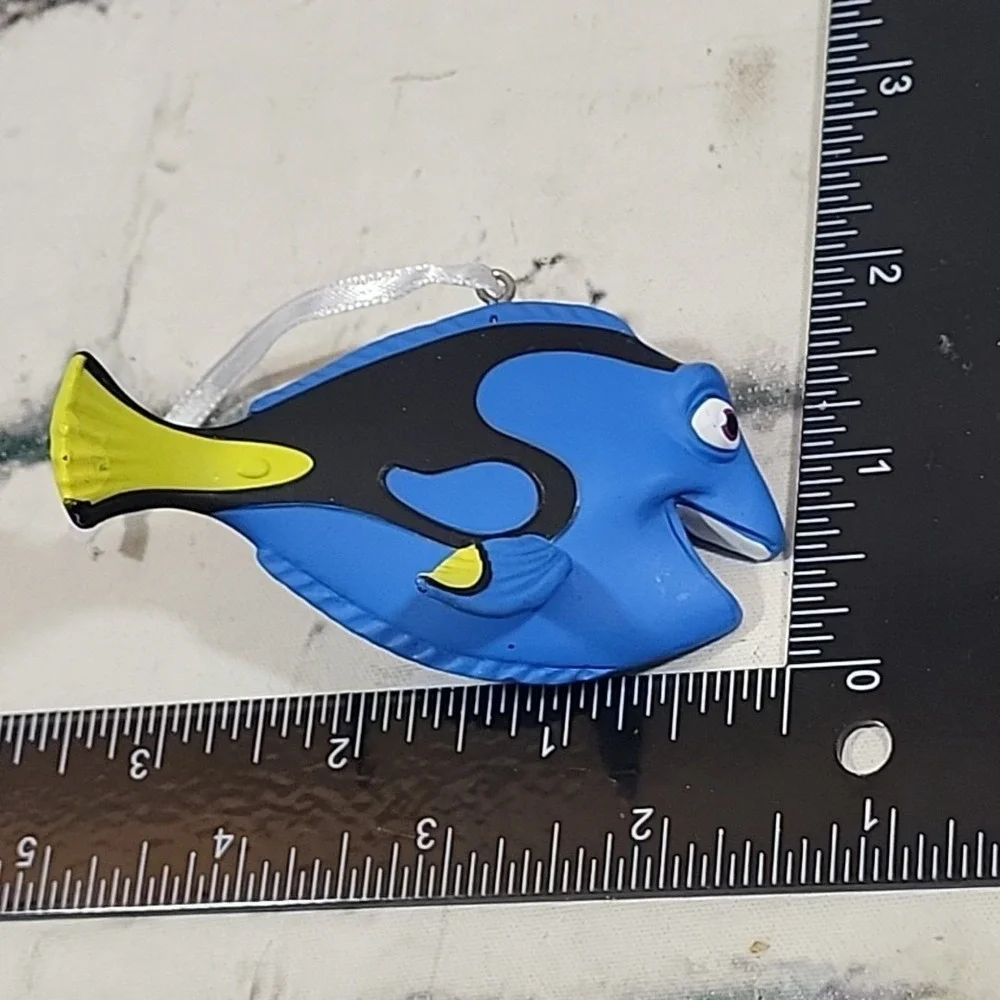Holiday Christmas Tree Ornament  Dory Finding Nemo Disney Pixar Movie‎